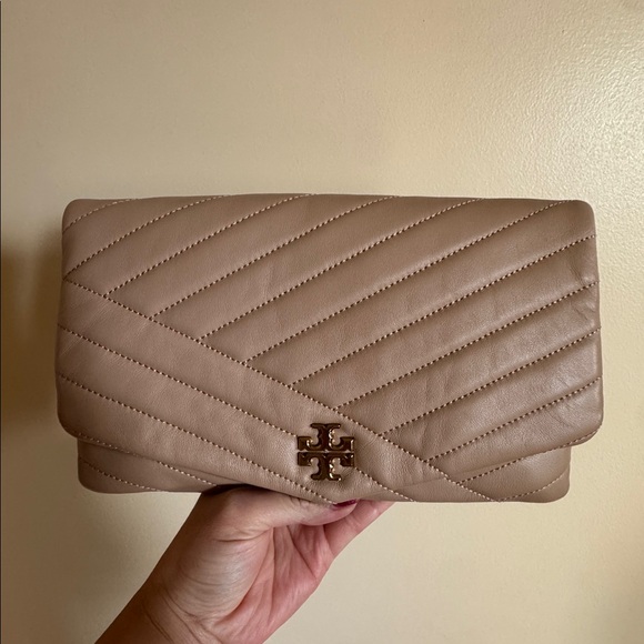 Tory Burch Kira Tan Quilted Shoulder Bag Clutch - Picture 8 of 8